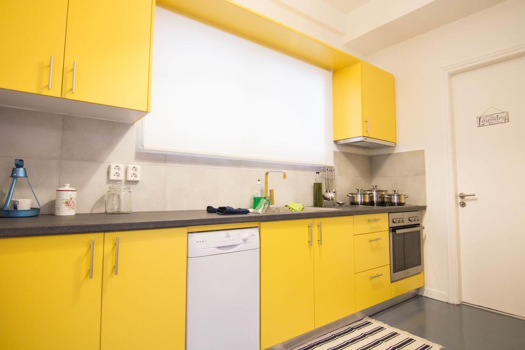 Athenian Blue - Family Apt 5' Minutes From Acropolis Museum Екстер'єр фото