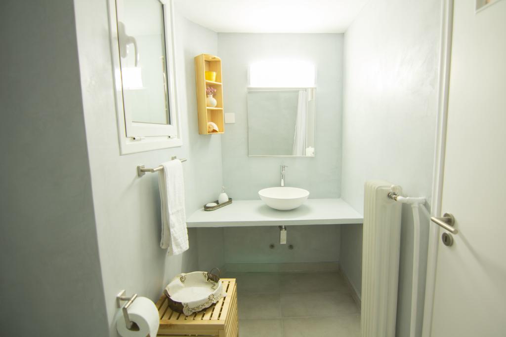 Athenian Blue - Family Apt 5' Minutes From Acropolis Museum Екстер'єр фото