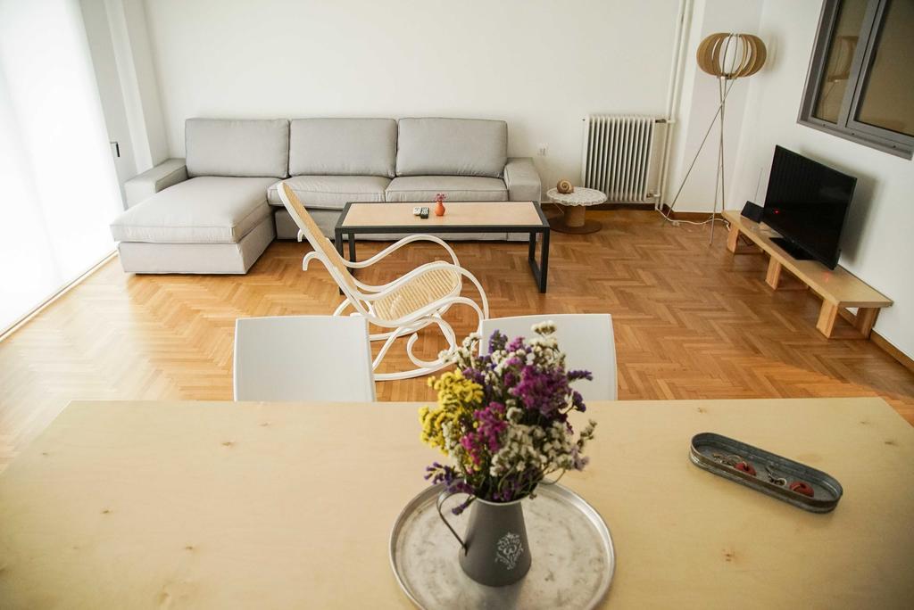 Athenian Blue - Family Apt 5' Minutes From Acropolis Museum Екстер'єр фото